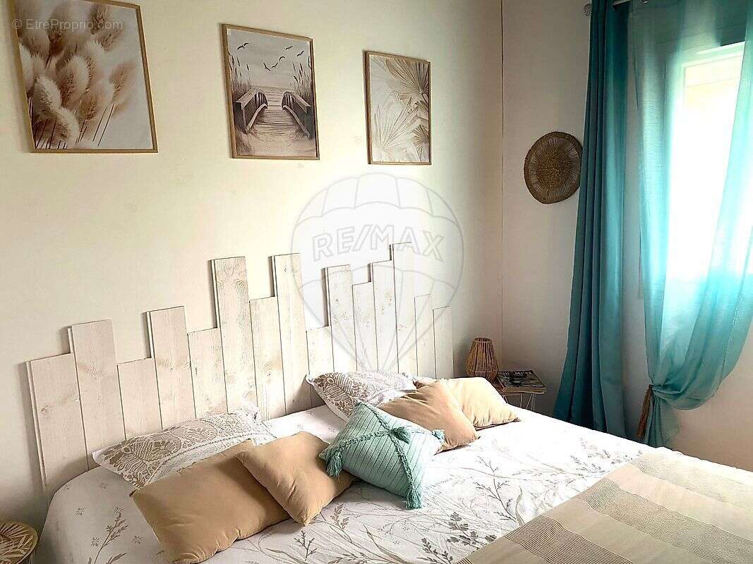 Maison à LES MATHES