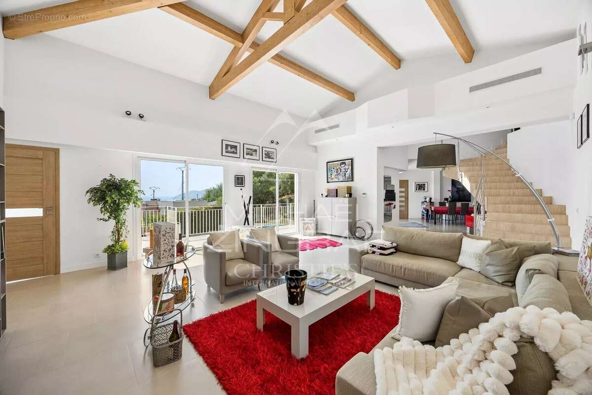 Mandelieu la napoule - propriété vue mer dans domaine privé - proche cannes - photo 4