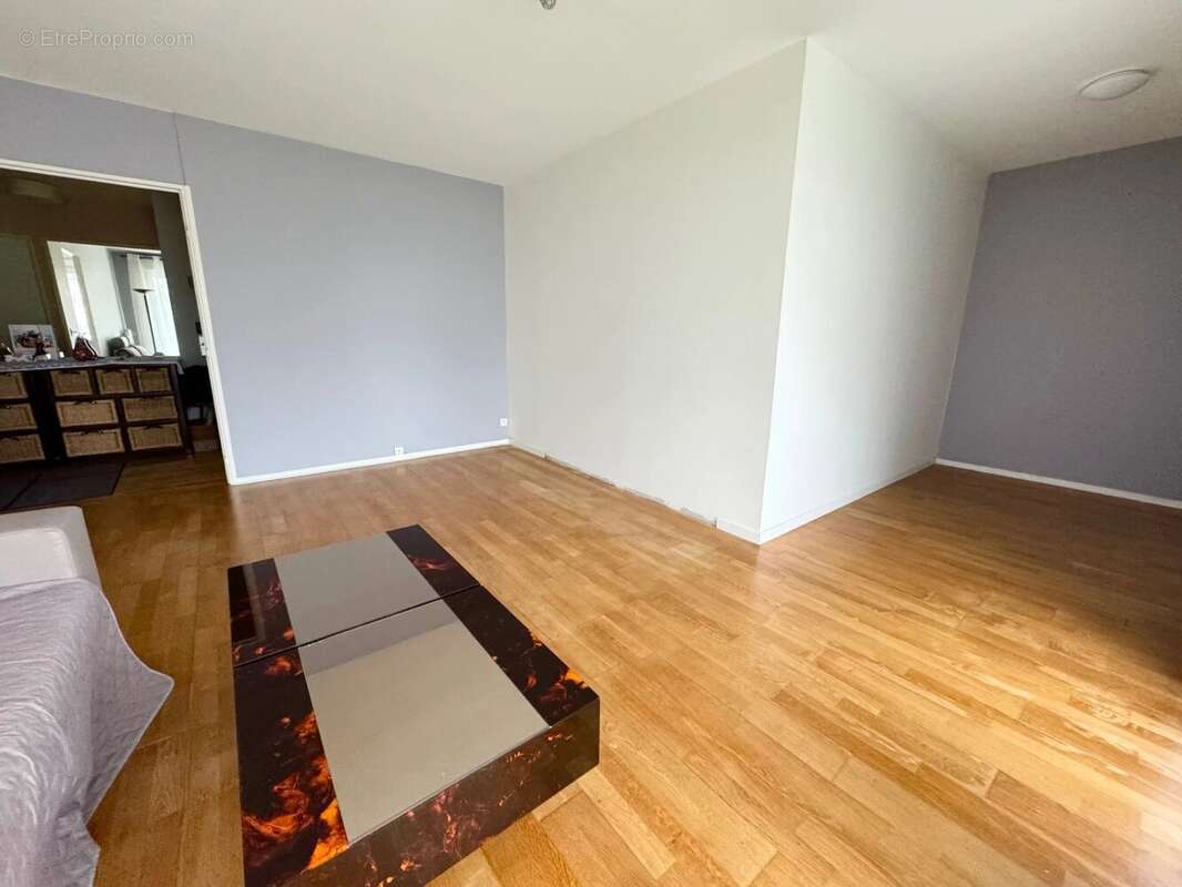 Appartement à LE PLESSIS-TREVISE