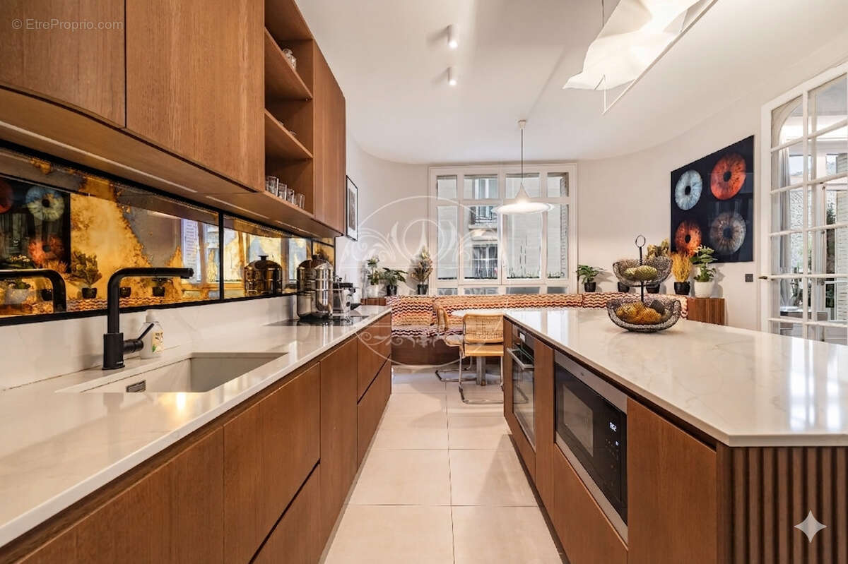 Appartement à PARIS-5E