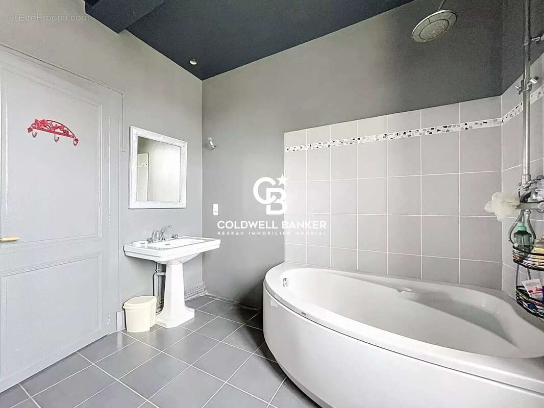 Propriete aux portes de cognac - photo 23