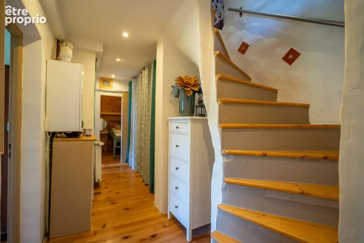 Maison en pierre avec chalet indépendant, sauna et terrain de 1,5 ha   Vue dégagée - photo 15
