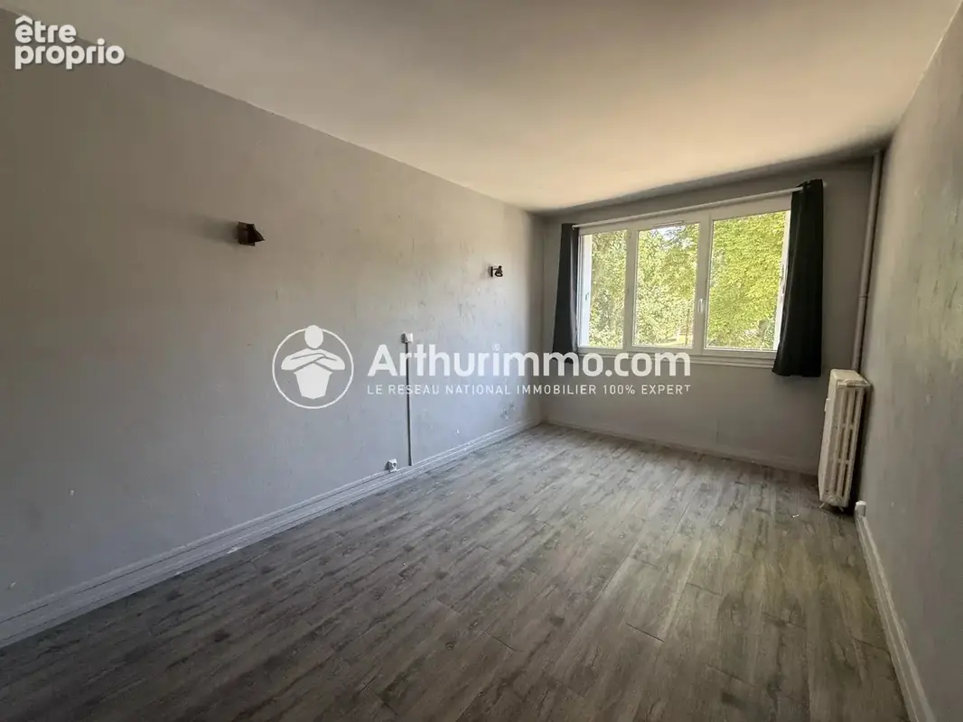 F2 lumineux avec balcon, parking et cave - photo 5