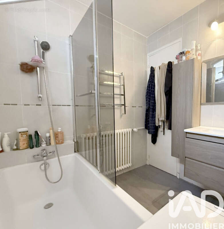 Photo 5 - Appartement à ASNIERES-SUR-SEINE