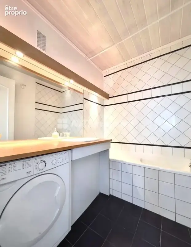 Appartement 82 m² à Bron  - photo 7