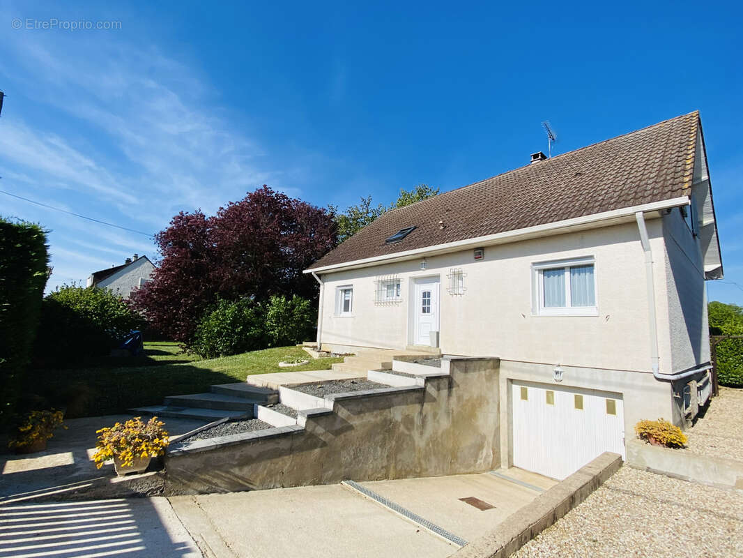Très belle maison familiale T7 - photo 2