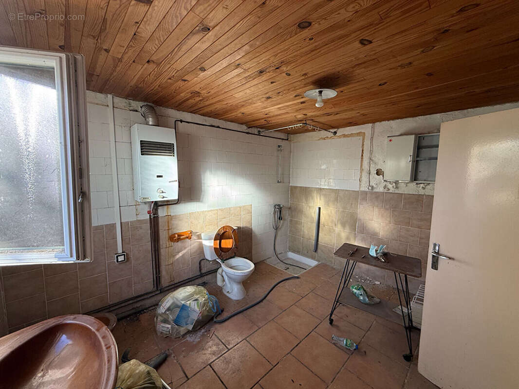 Maison à COMMENTRY