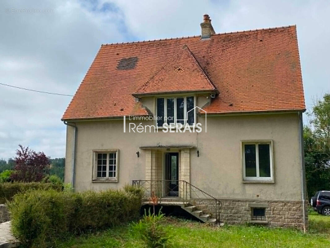 Maison 5 pièces 115 m² · à Aunay-sur-Odon · 115 m² · 92 200 €