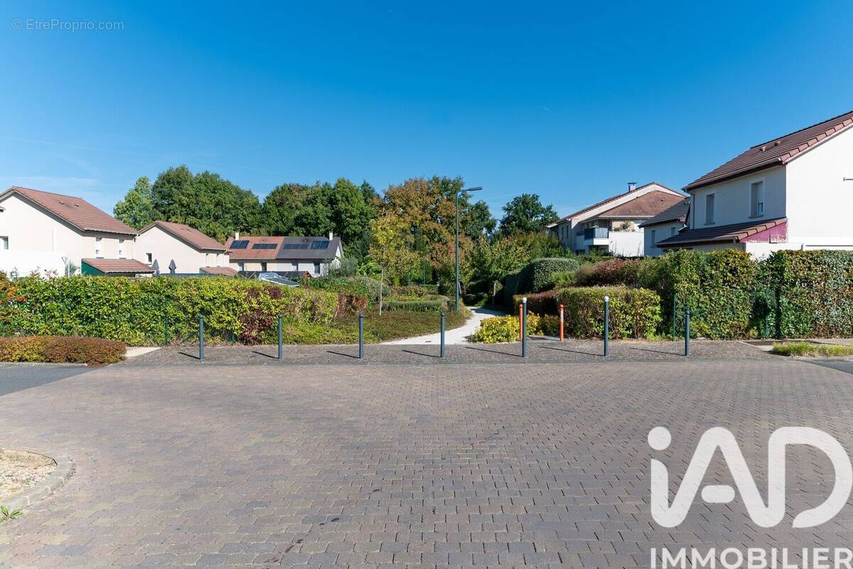 Photo 1 - Appartement à MONTEVRAIN