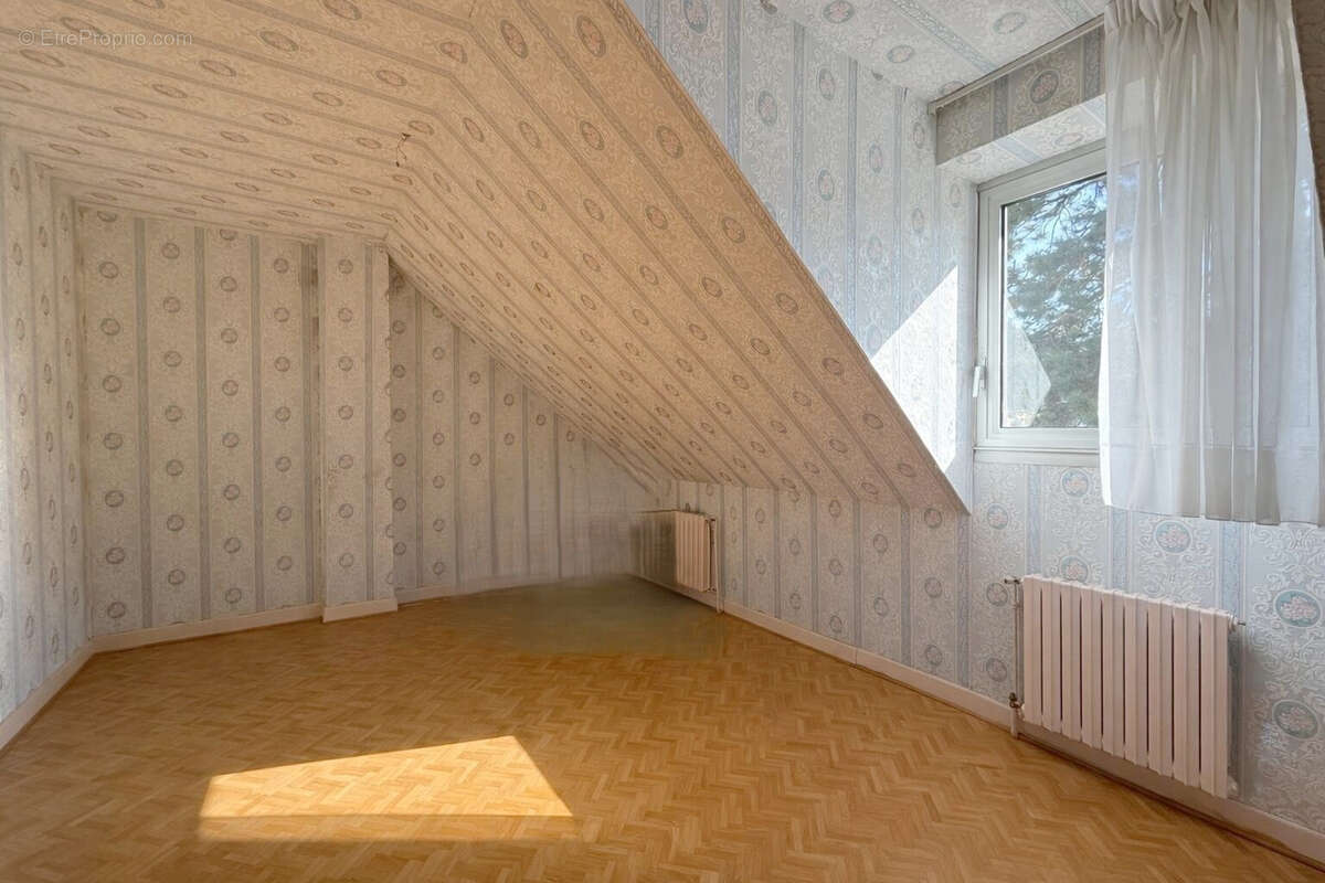 Maison à CHATILLON-SUR-SEINE