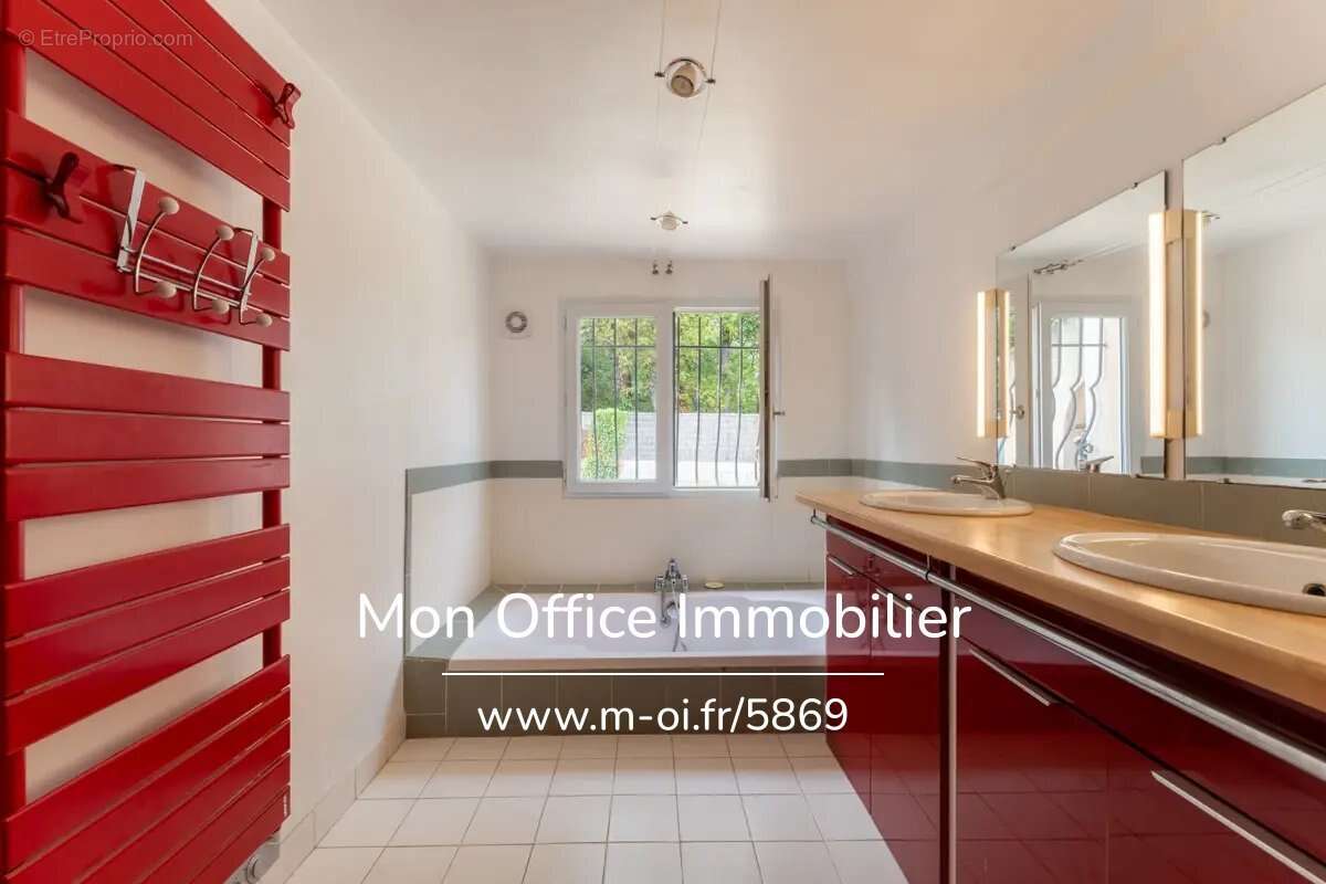 Maison à AIX-EN-PROVENCE