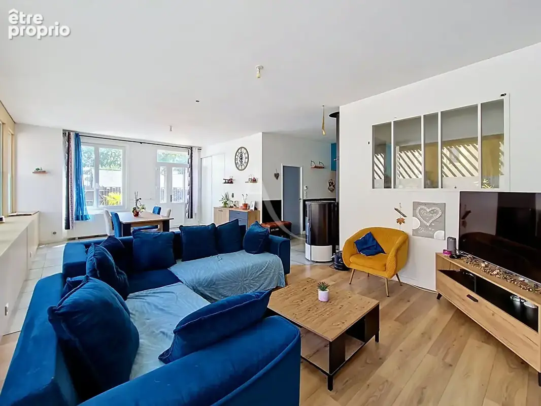 Maison de plain-pied rénovée avec goût à Bel-Air-de-Combrée - photo 1