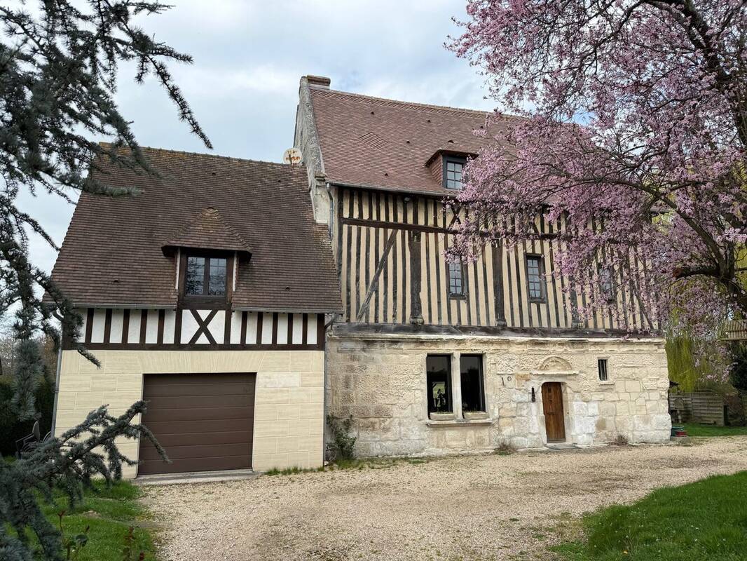 Autre à BERNAY