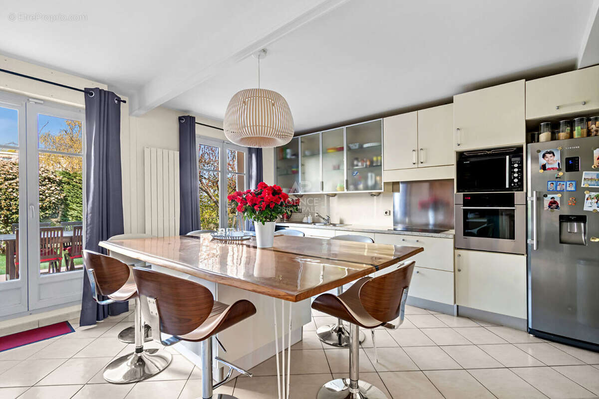 Maison à CHAMBOURCY