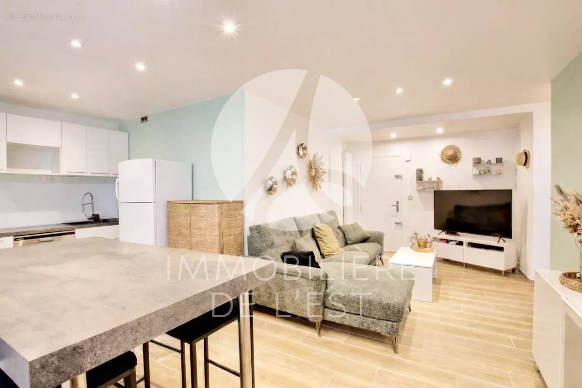 Appartement à LYON-8E
