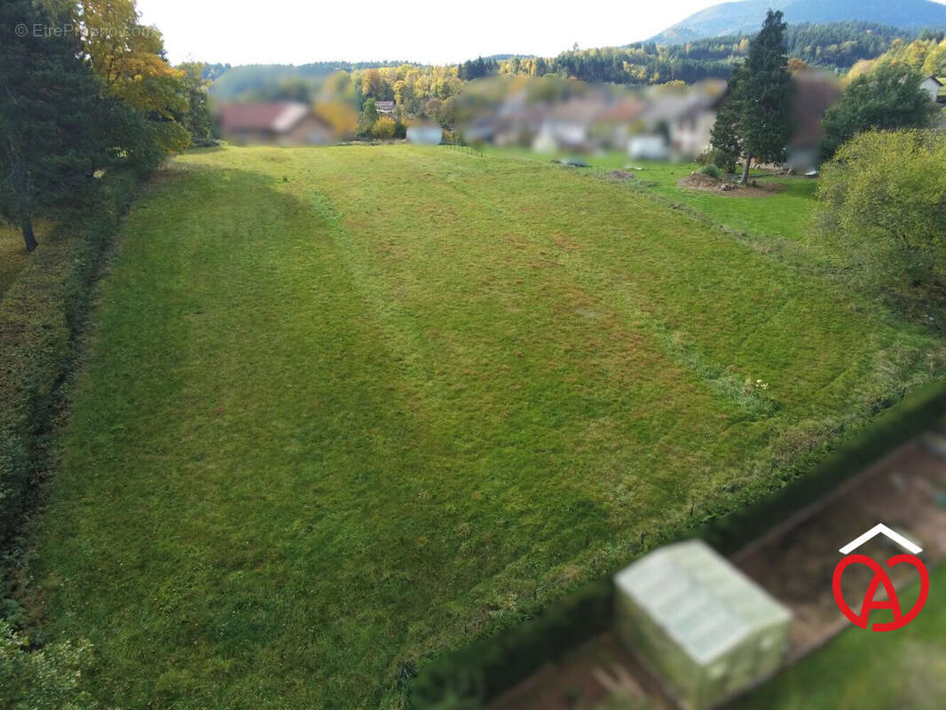 Terrain à PROVENCHERES-SUR-FAVE