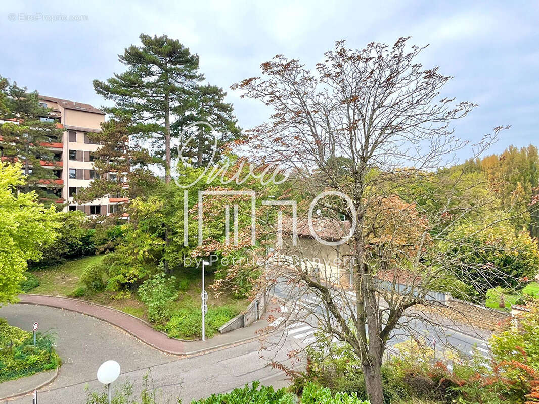Appartement à LYON-9E
