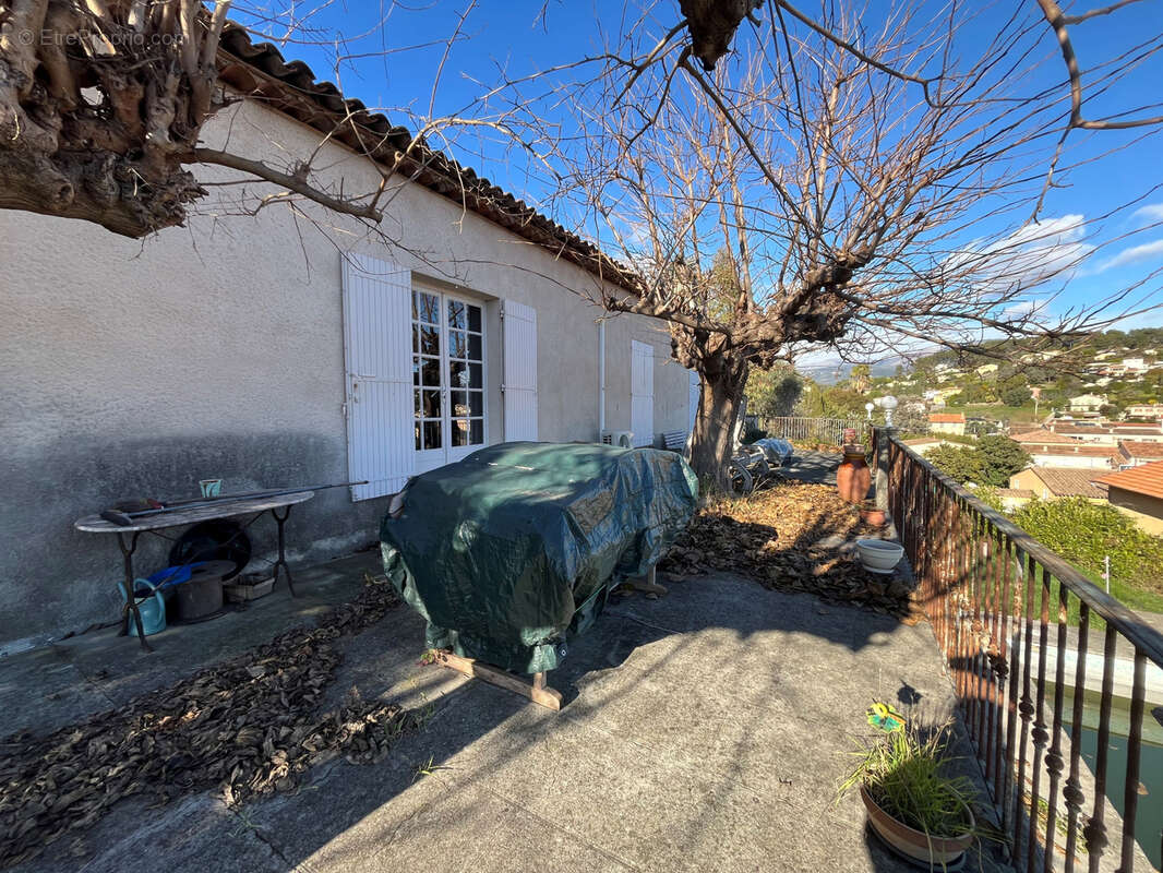 Maison à PEGOMAS