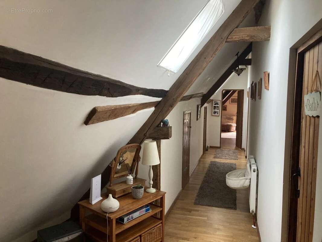 Maison à LADIGNAC-LE-LONG