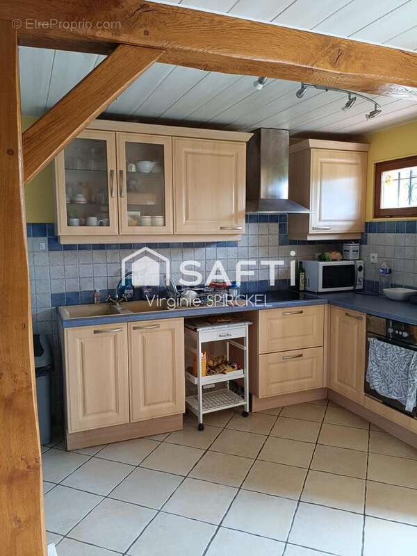 Maison 100 m² à Barquet  - photo 5