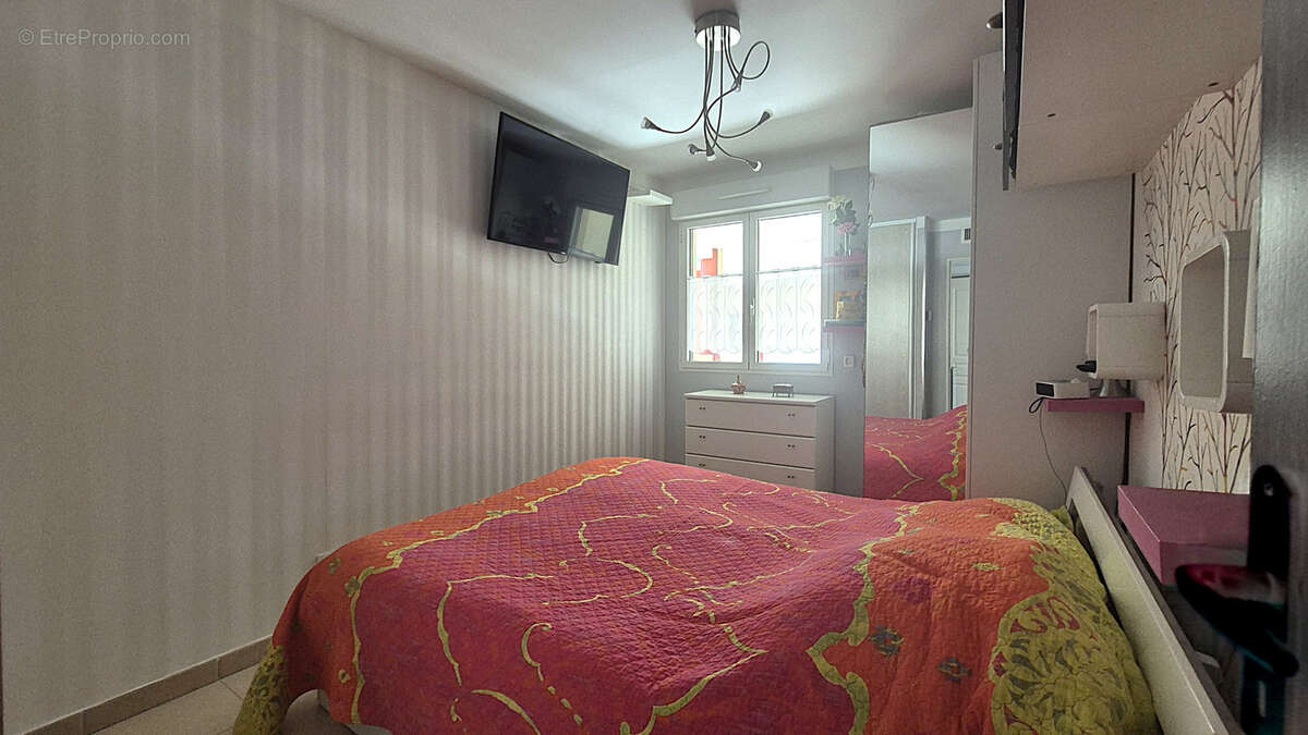 Appartement à MANDELIEU-LA-NAPOULE