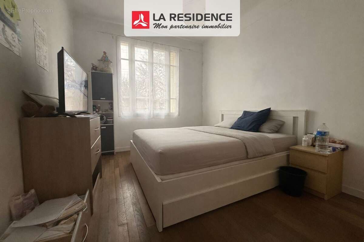 Maison à BONNIERES-SUR-SEINE