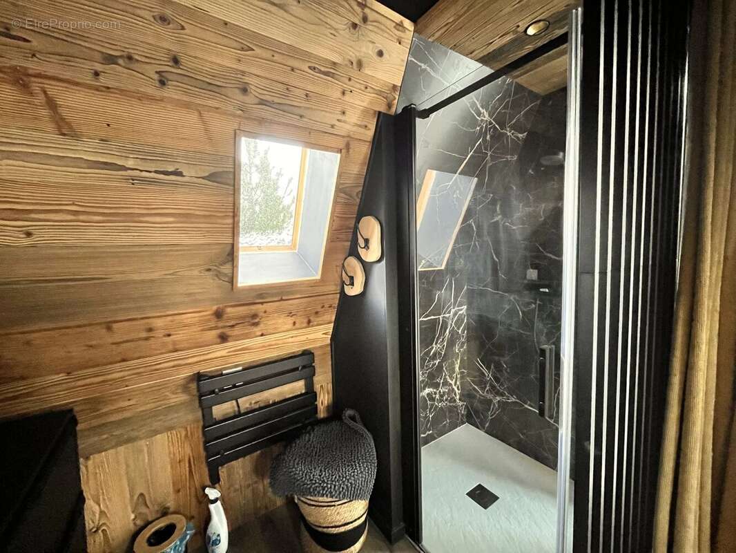 Maison à LES ANGLES