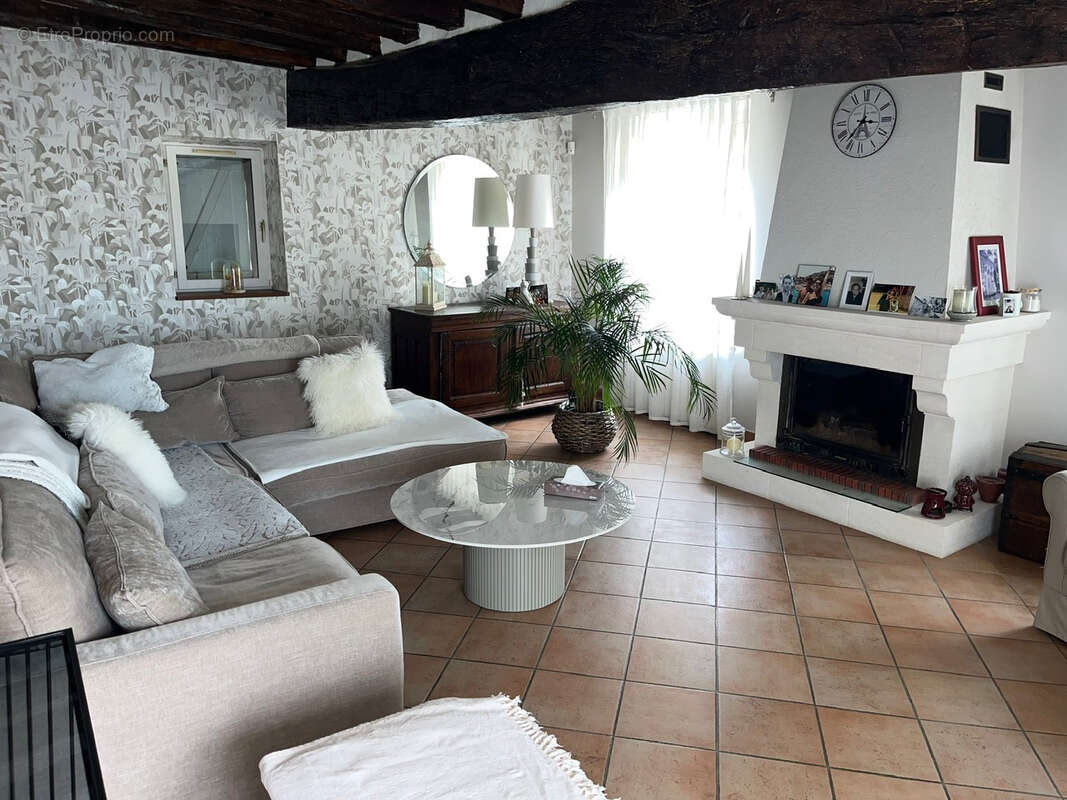 Maison à VILLIERS-EN-DESOEUVRE