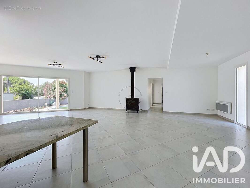 Maison 128 m² à Agde  - photo 4