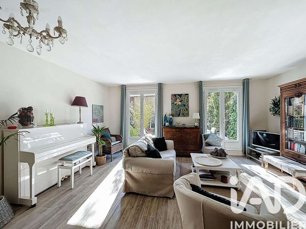 Photo 2 - Maison à SAINT-GERMAIN-EN-LAYE
