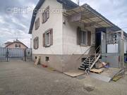 Maison à SAINTE-CROIX-EN-PLAINE