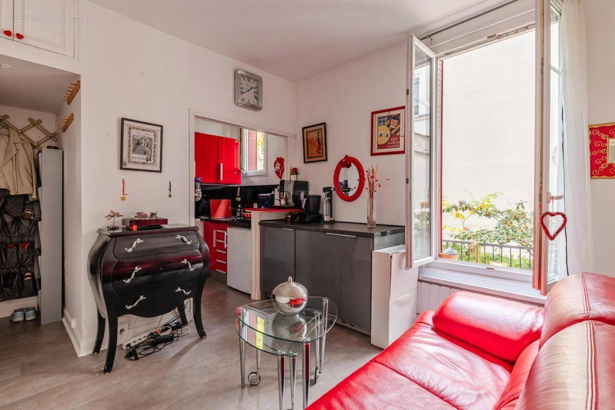 Appartement à PARIS-15E