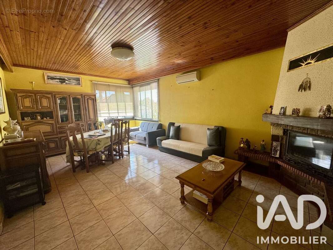 Maison 93 m² à Balaruc-Les-Bains  - photo 7