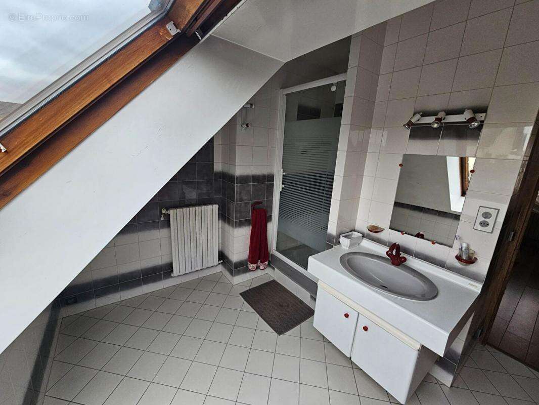 Maison à TREMBLAY-EN-FRANCE