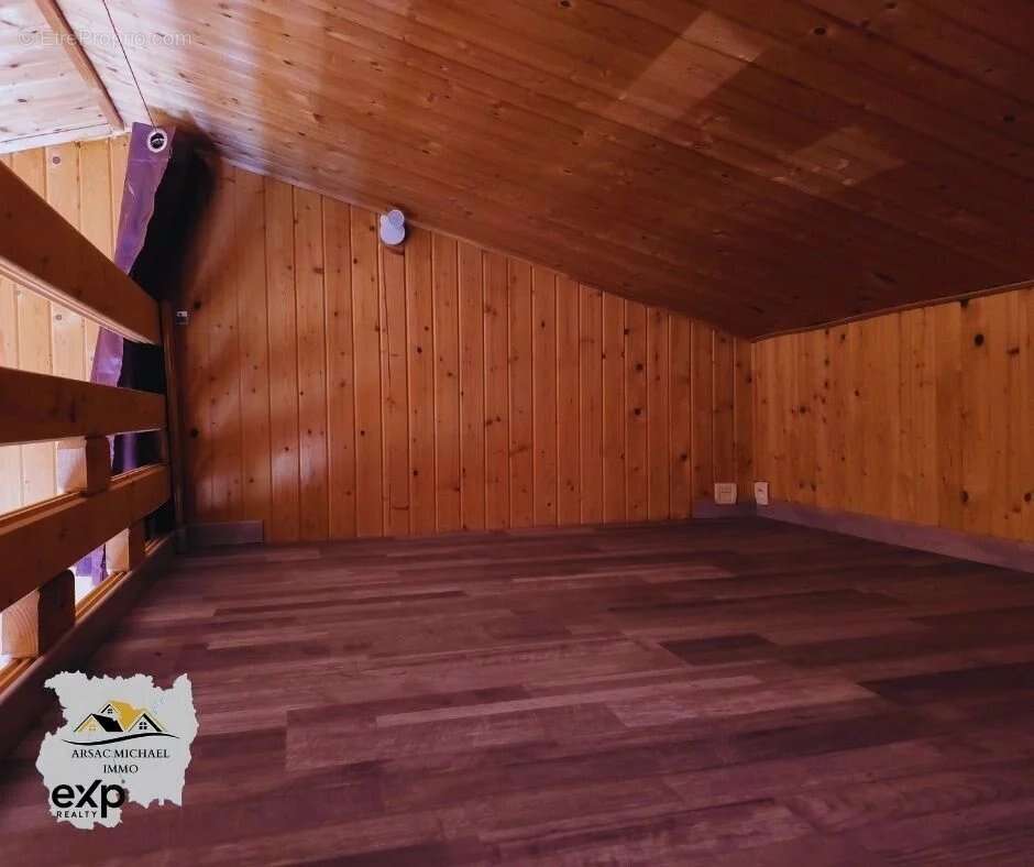 Maison à VERNET-LA-VARENNE