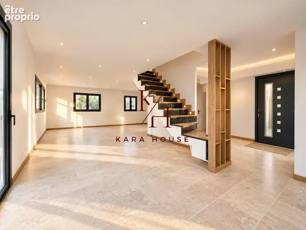 Maison 5 pièces 120 m² à vendre à Eterville (14930) - photo 2