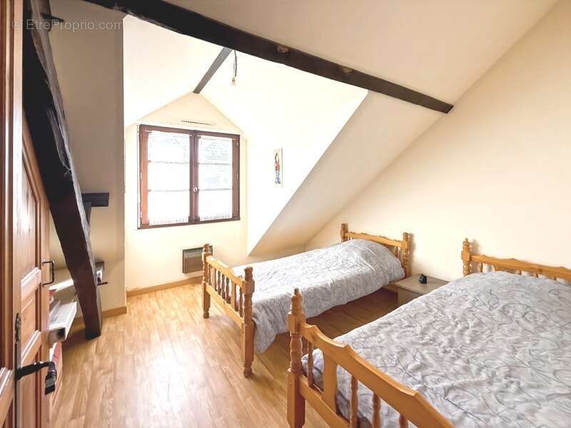 Maison à TEILLE