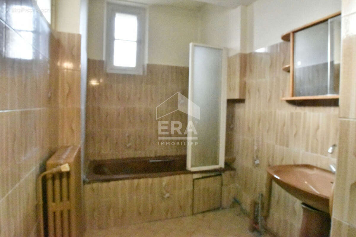 Maison à MAREIL-LE-GUYON