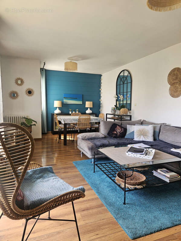 Appartement à SAINT-SEBASTIEN-SUR-LOIRE