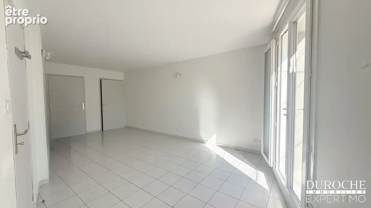 Piolenc, Maison de village rénovée de 90 m2, 2 chambres, balcon - photo 8