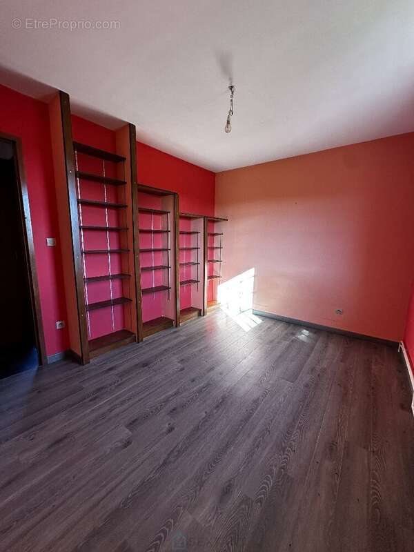 Maison à CONDE-SUR-RISLE