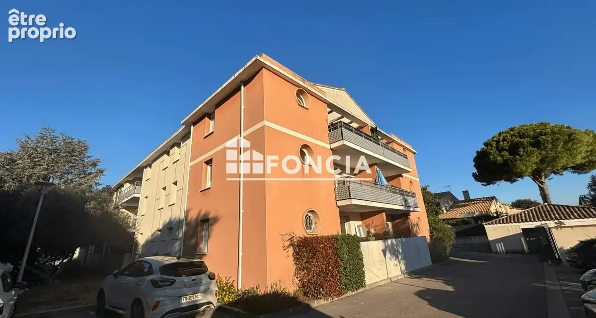 Appartement à LUNEL
