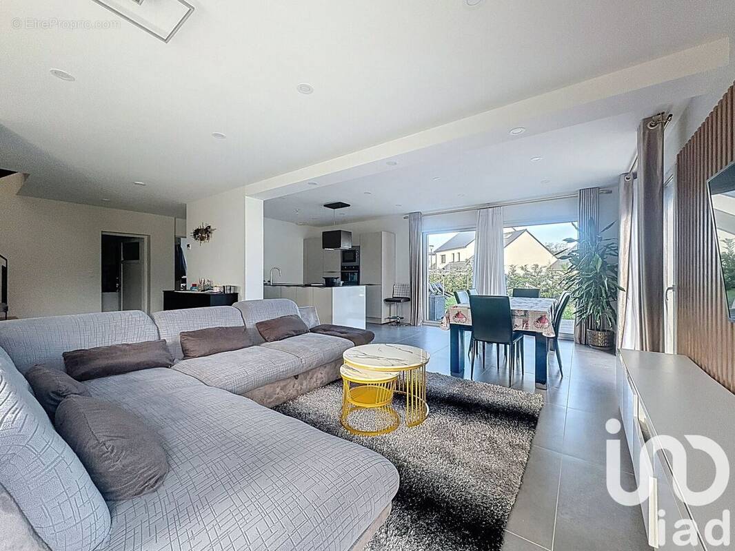 Photo 1 - Maison à LIFFRE