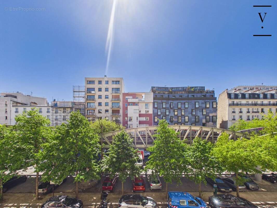 Appartement à PARIS-15E