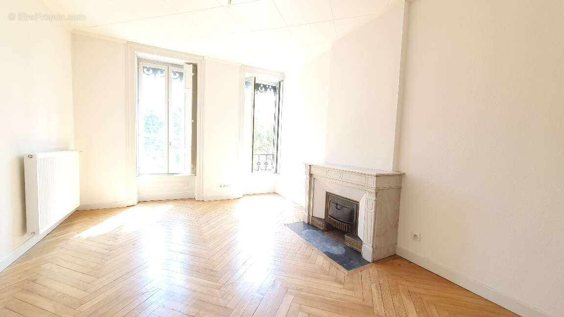 Appartement T3 traversant de 85,39 m2 avec vue exceptionnelle sur la Saône 69009 Lyon - photo 20
