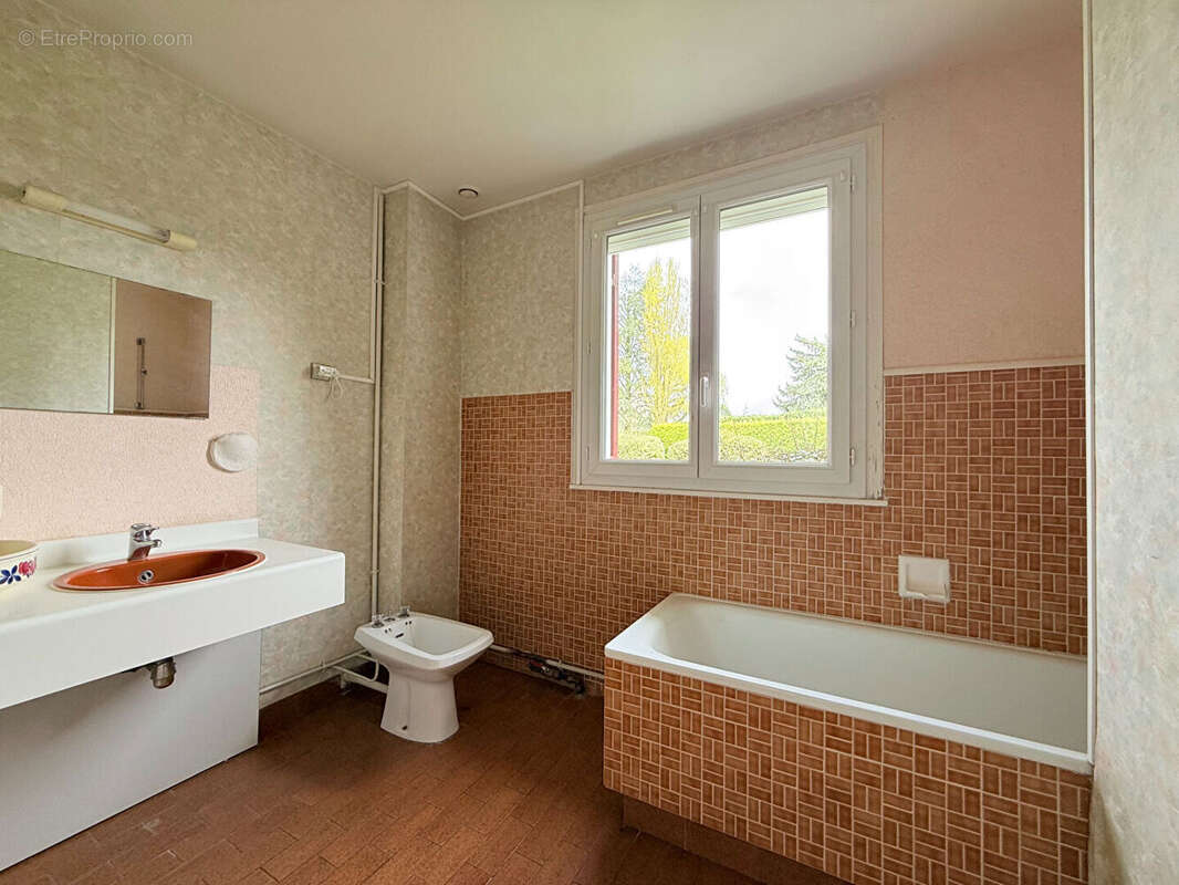 Maison à SAINT-WITZ