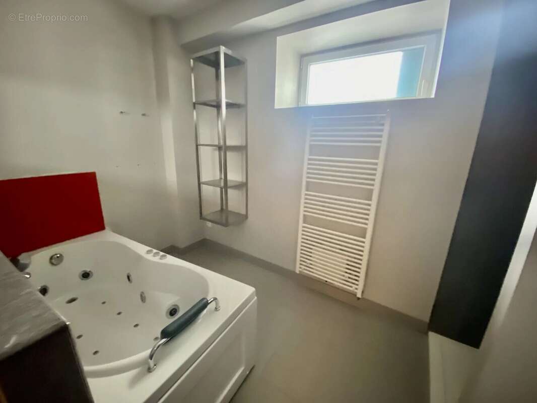 Maison à VILLARD-BONNOT