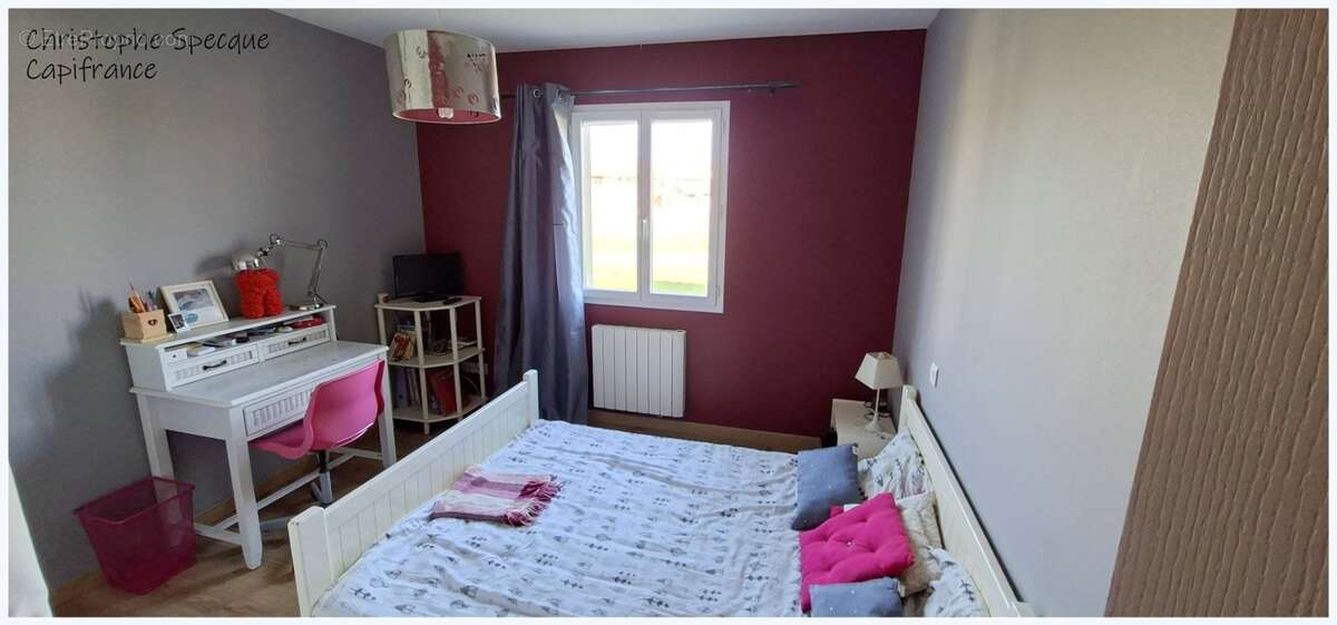 Plain-pied lumineux avec piscine dans secteur calme - photo 11