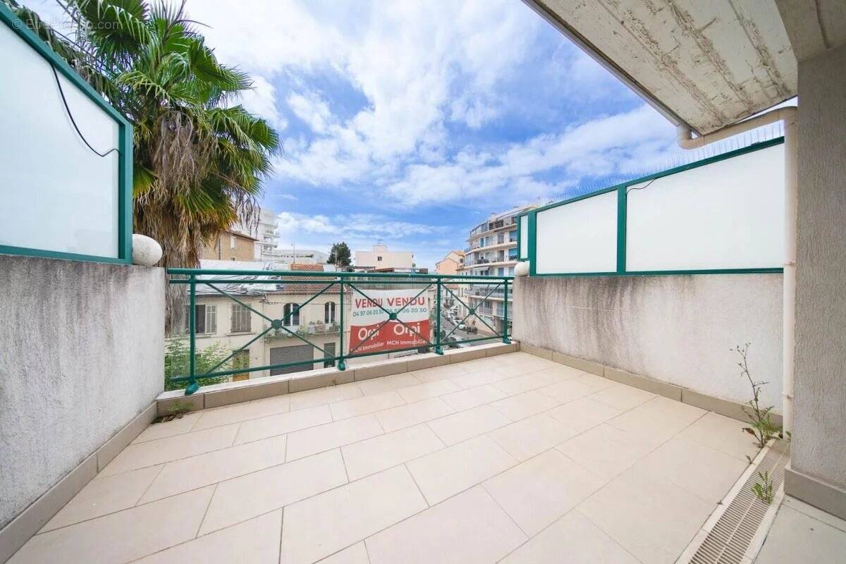 Appartement à CANNES