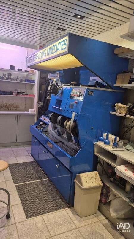 Photo 2 - Commerce à ABBEVILLE